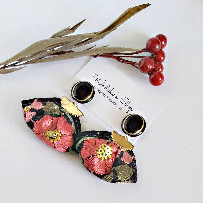 ハンドメイドアクセサリー